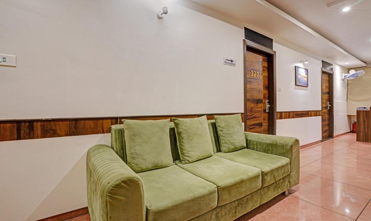 Hotel Bkc Mannat มุมไบ ภายนอก รูปภาพ